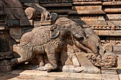 The great Chola temples of Tamil Nadu - The Airavatesvara temple of Darasuram. Detail of the balustrades decorated with elephants of the porch extension of the mandapa.